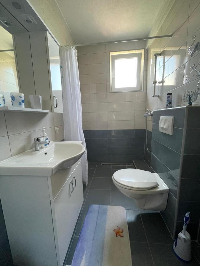 Apartmani Mateja Kastela Bagian luar foto